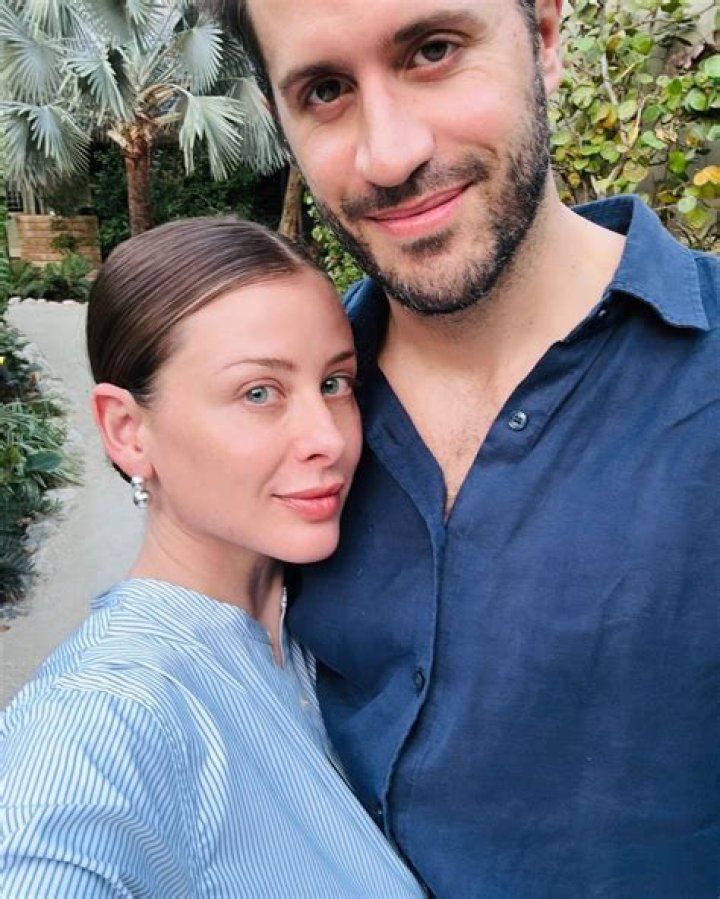 Lo Bosworth Husband: The Complete Guide to His Life, Career, and Relationship