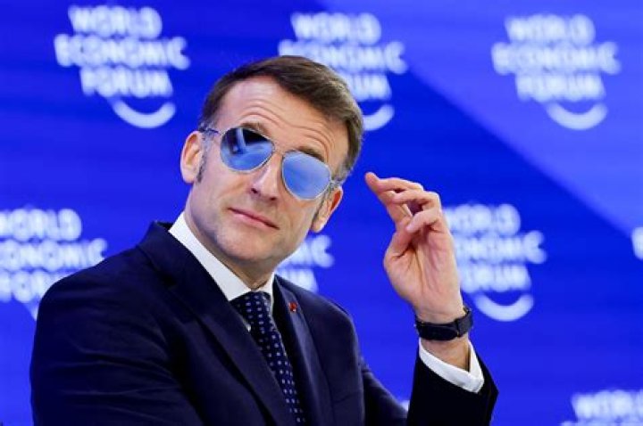 Macron Leeftijd: Een Blik op de Franse President