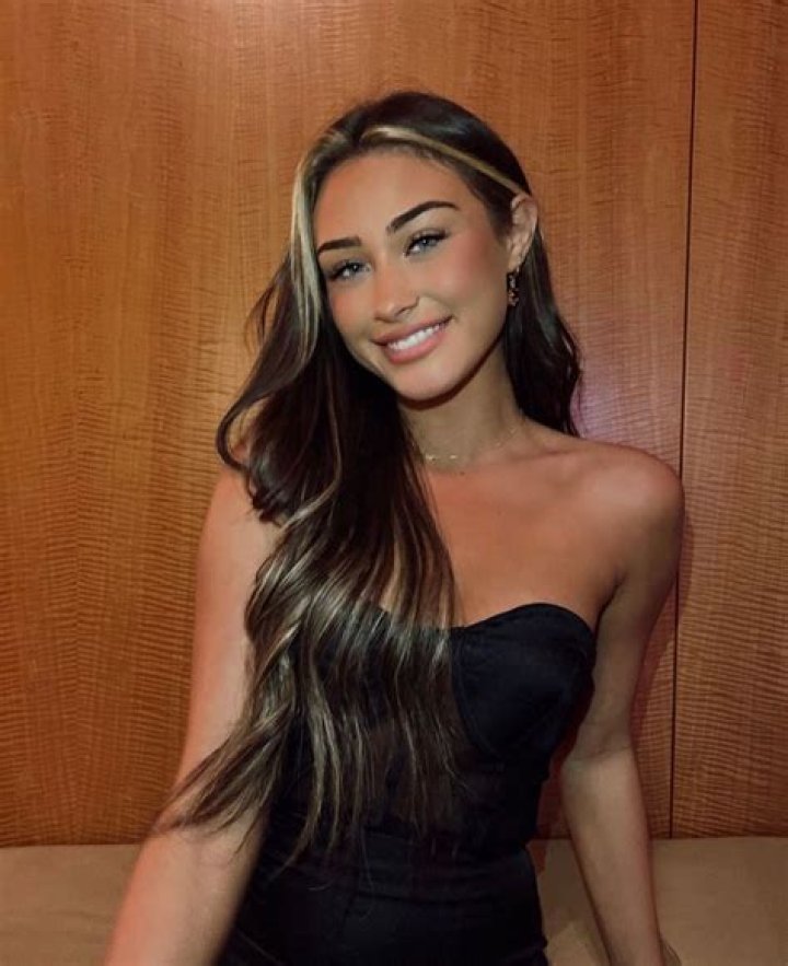 McKinley Richardson Nude Content: Exploring Privacy and Public Discussion