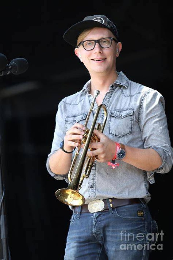 Mike "McDuck" Olson: Reflecting on a Lake Street Dive Legacy