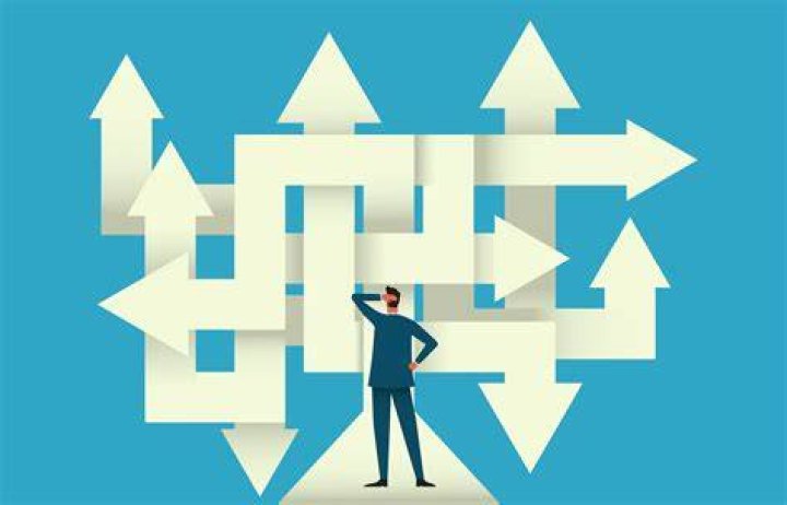 Navigating the Shared Path: What "3 People 1 Hammer" Means for Your Team Today