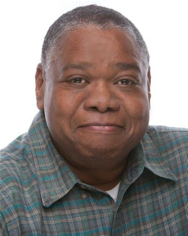 Paul Bates Actor: Exploring the Craft and Connection of Performance