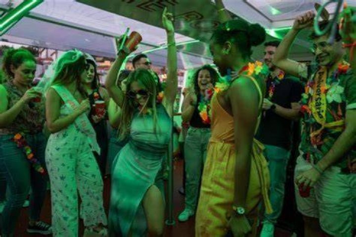Porto Party Дубай: Unraveling the Buzz and the Truth
