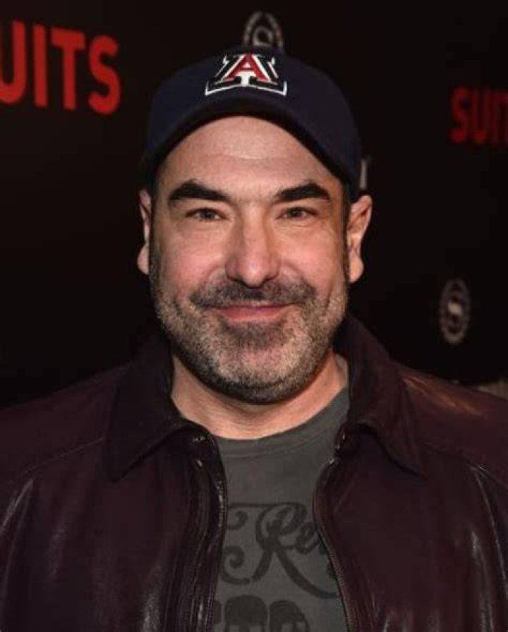 Rick Hoffman: From Waiting Tables to Television Stardom