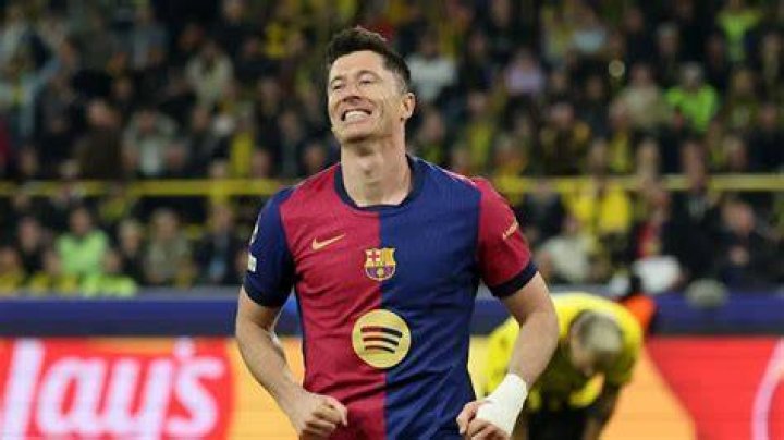 Robert Lewandowski Birthdate: Unpacking the Story of a Football Icon