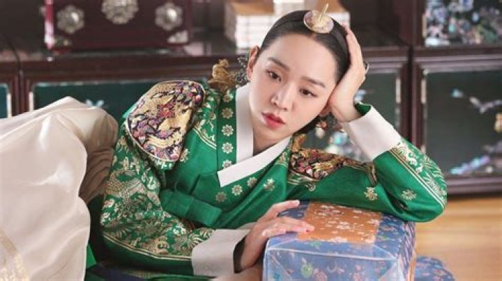 Shin Hye-sun: Unpacking the Journey of Korea's Diction Fairy