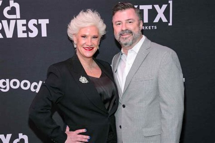 Stuart Claxton: What to Know About Anne Burrell's Husband After Her Passing