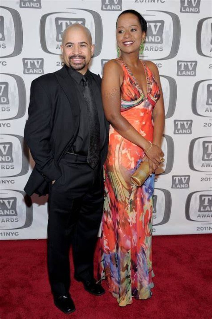 Tempestt Bledsoe and Darryl Bell: A Lasting Connection in the Spotlight