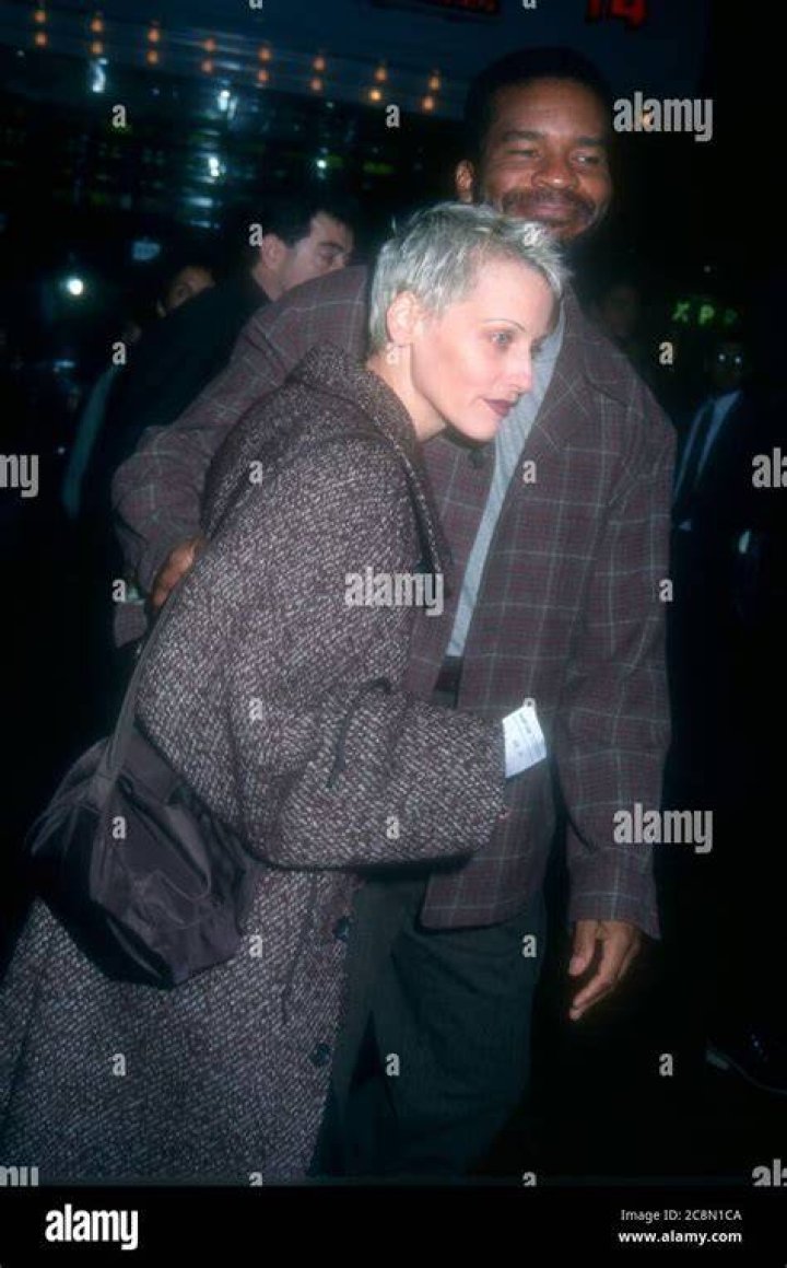 Uncovering the Truth: Who is Lori Petty's Husband?
