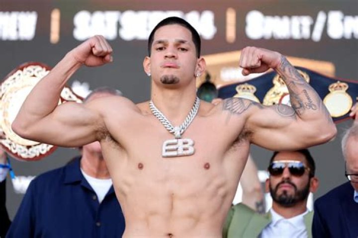 Understanding Edgar Berlanga's Net Worth: A Look at His Boxing Journey