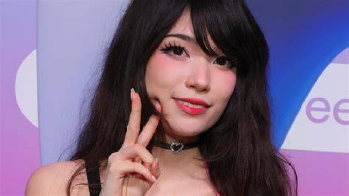 Understanding the Buzz Around Emiru AI Nudes: A Look at Digital Ethics and Online Safety