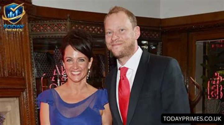Understanding the Private World of Jim Webb: His Wives and Family Life