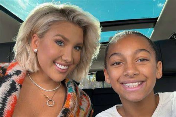 Unpacking Chloe Chrisley's Net Worth: A Look at Her Financial Journey