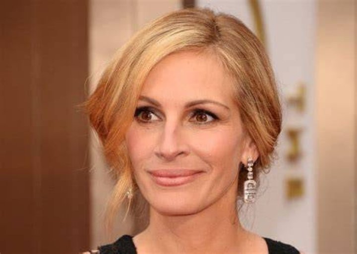 Unpacking Julia Roberts Net Worth: How America's Sweetheart Built Her Fortune
