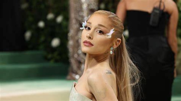 Unpacking the Buzz Around Ariana Grande Nudes: Privacy, Public Eye, and Digital Boundaries