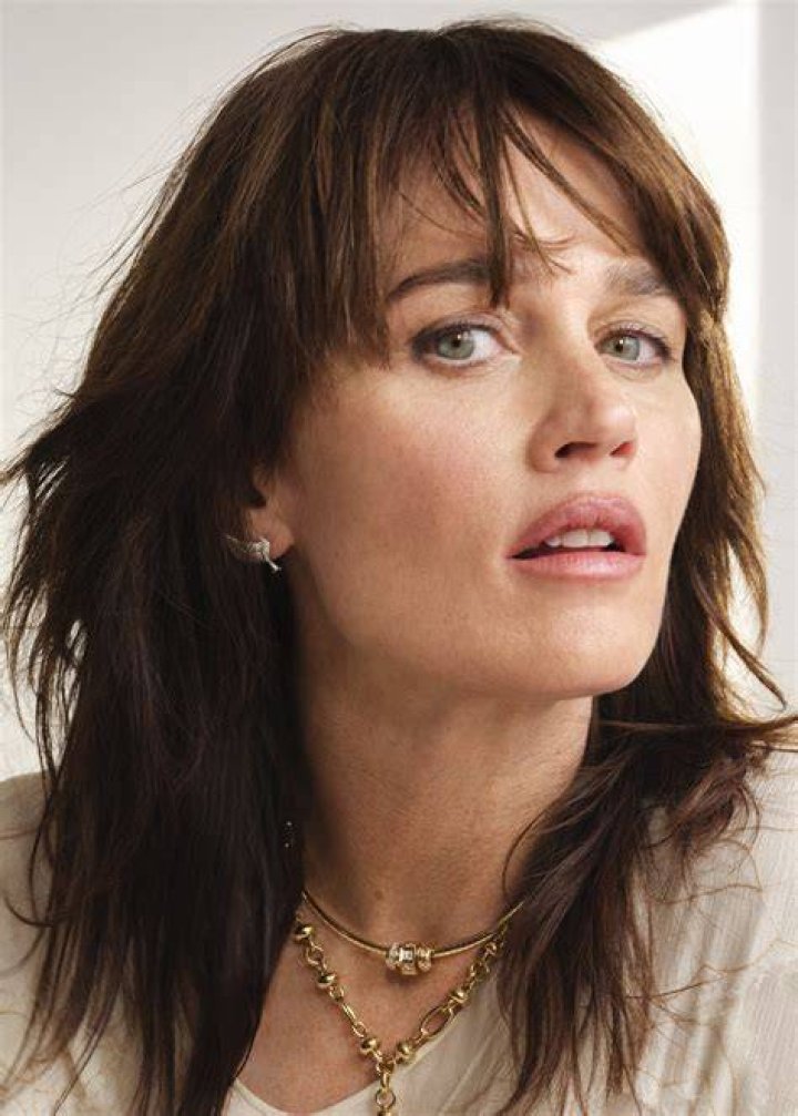 Unpacking the Enduring Appeal of Robin Tunney: From Cult Classics to TV Hits