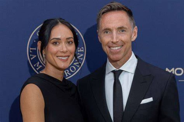 Unpacking the Story of Steve Nash's Wife and Family Life
