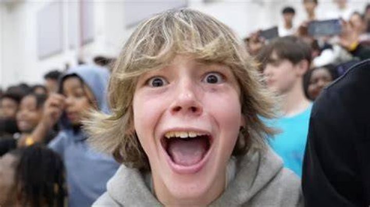 Unpacking the Viral Mystery: What is the 'Buscar Kid and His Mom CCTV Original' Video All About?