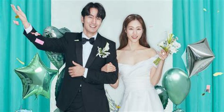 Unraveling the Mystery: Who is Lee Jin Wook's Wife?
