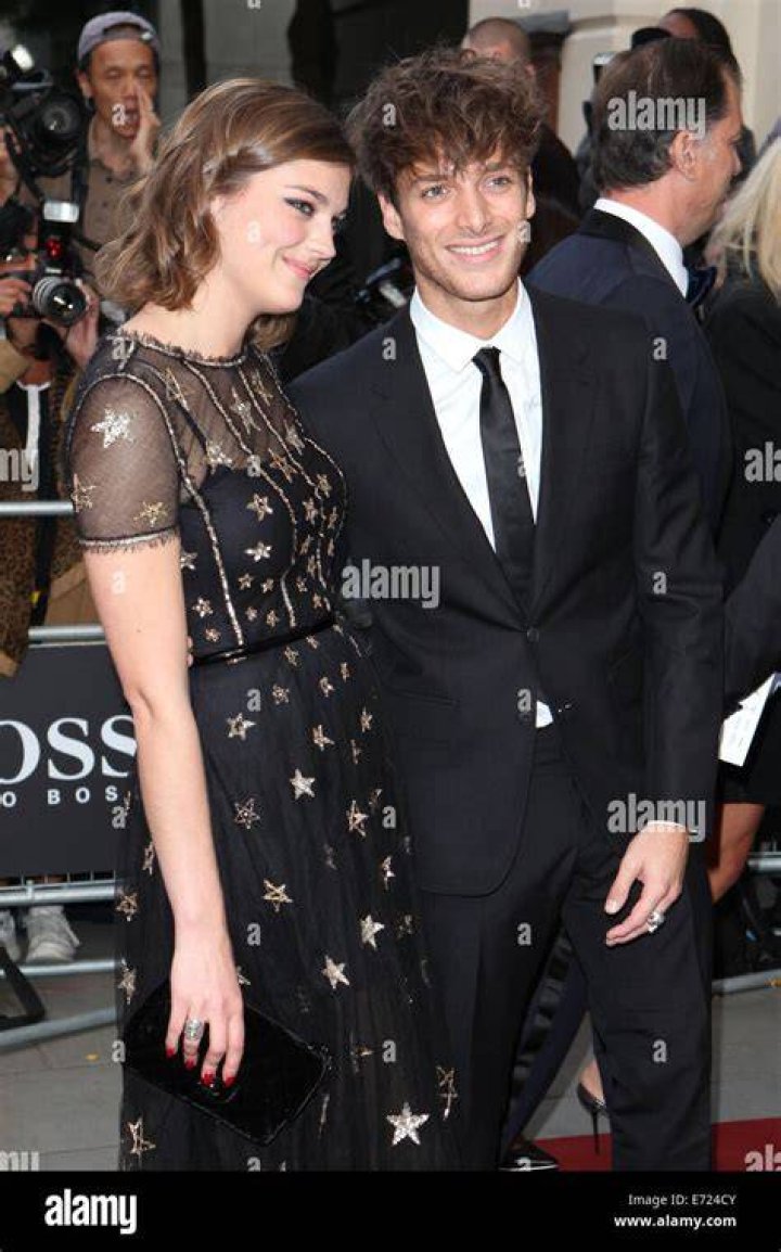 Unraveling the Mystery: Who is Paolo Nutini's Girlfriend?