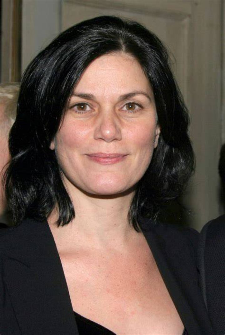 Unraveling the Story of Linda Fiorentino: From 90s Icon to Hollywood Mystery
