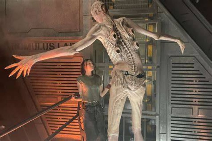 Unveiling the 7-Foot-7 Giant: Who Played the Terrifying Alien in 'Alien: Romulus'?