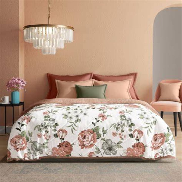 Unveiling the Comfort of Bed Theory Co Comforter: Your Ultimate Guide