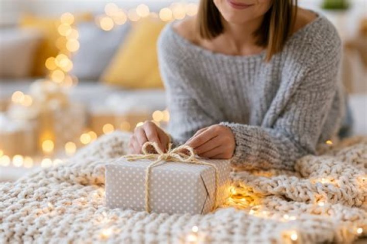 Unwrapping the Downloadhub Gift: Discovering Special Perks for Your Video Downloads