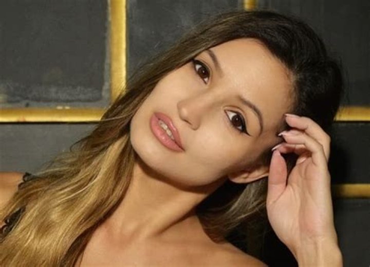 Valentina Victoria: Exploring a Notable Figure in Digital Communities Today