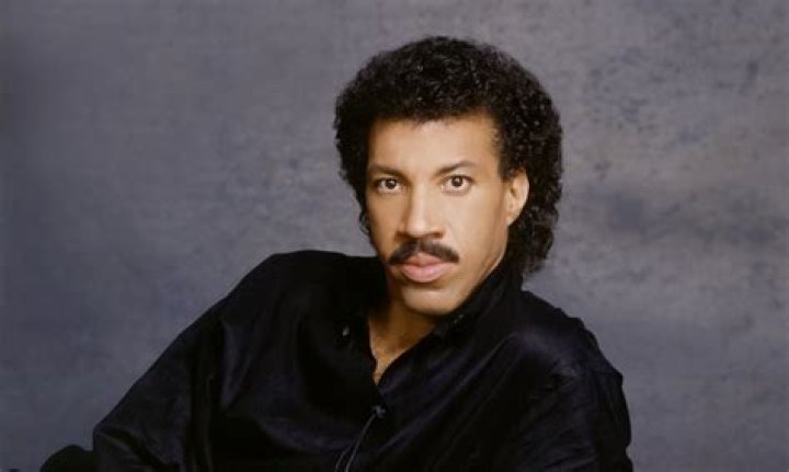 Was Richie in Love with Eddie? Unpacking the Man Behind the Music – Lionel Richie's Story