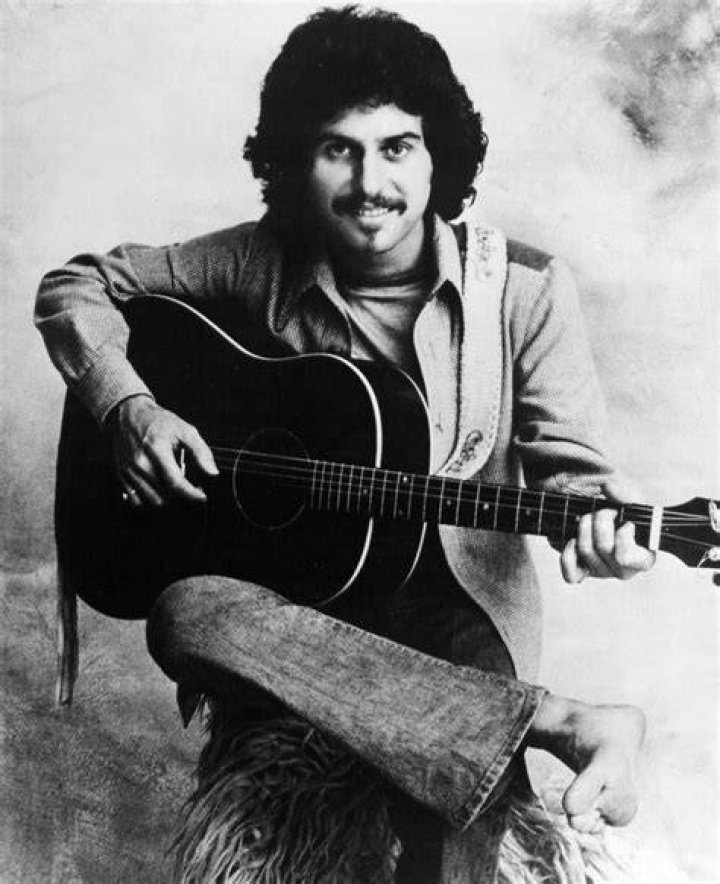 Where Does Johnny Rivers Live? Uncovering the Legend's Current Home