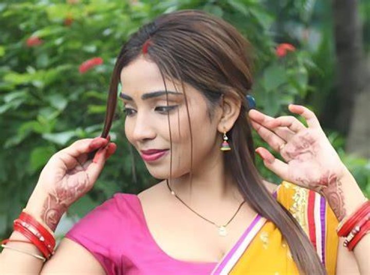 Which Shows Did Ayushi Jaiswal Do in Ullu? Exploring Her Captivating Performances
