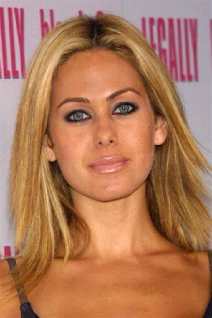 Who Did Shauna Sand Play on Renegade? Unveiling a 90s TV Moment