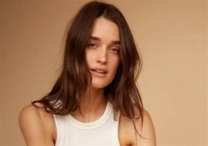 Who is Kate Harrison? Unveiling the Life of a Model, Photographer, and Entrepreneur