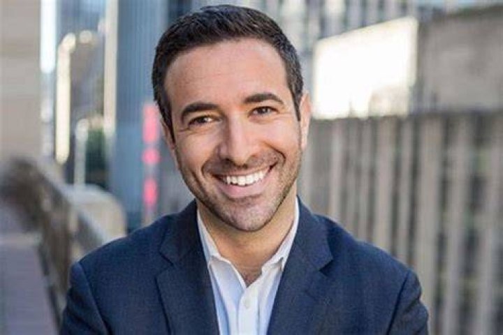 Why Does Ari Melber Not Shave? Unpacking His Signature Look